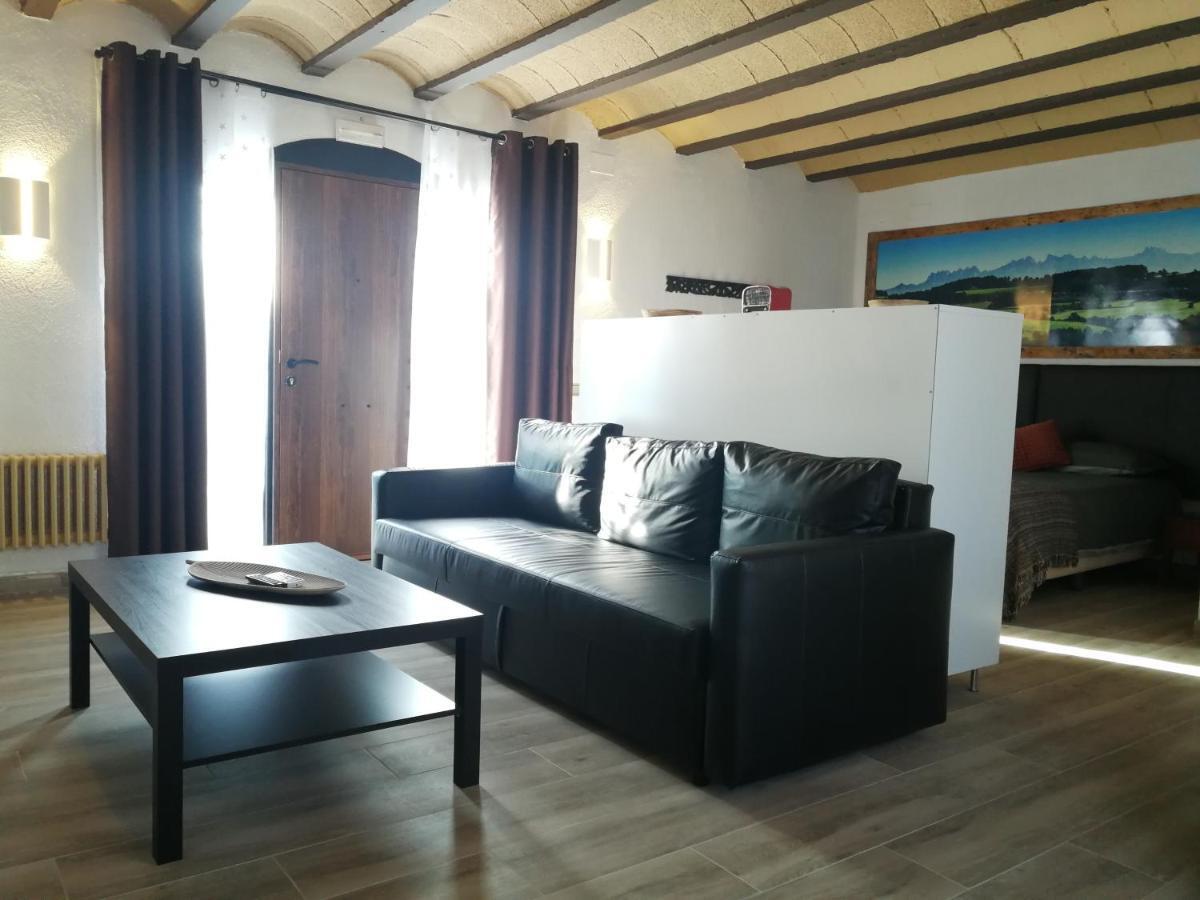 Hotel Rural Cal Ruget Vilobi Del Penedes Екстер'єр фото