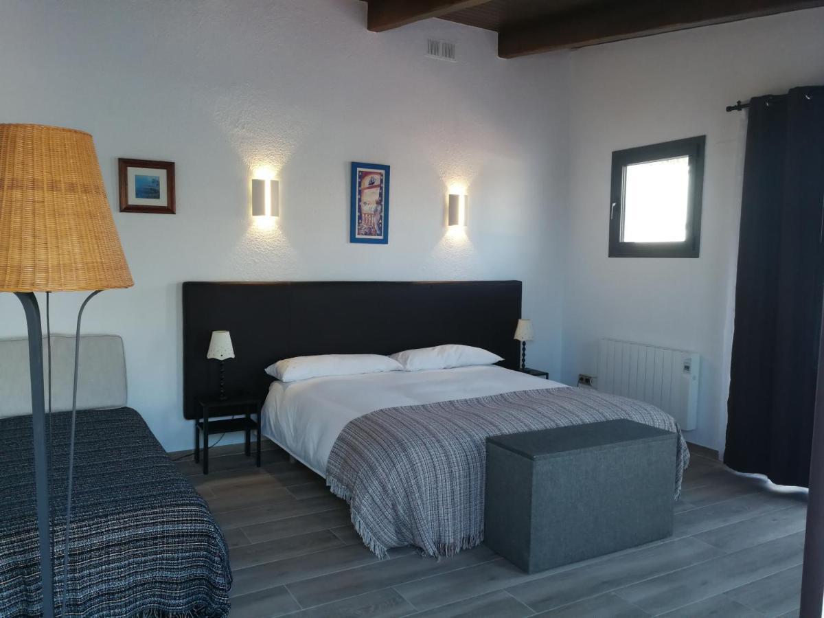 Hotel Rural Cal Ruget Vilobi Del Penedes Екстер'єр фото